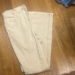 Brand new mother brand jeans- size 29. Never worn but tags are off.